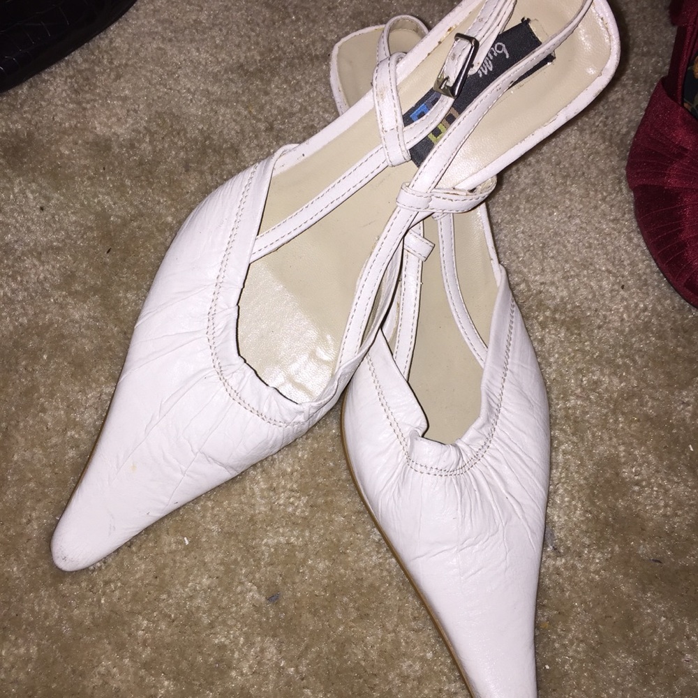 Bullboxer white shoes